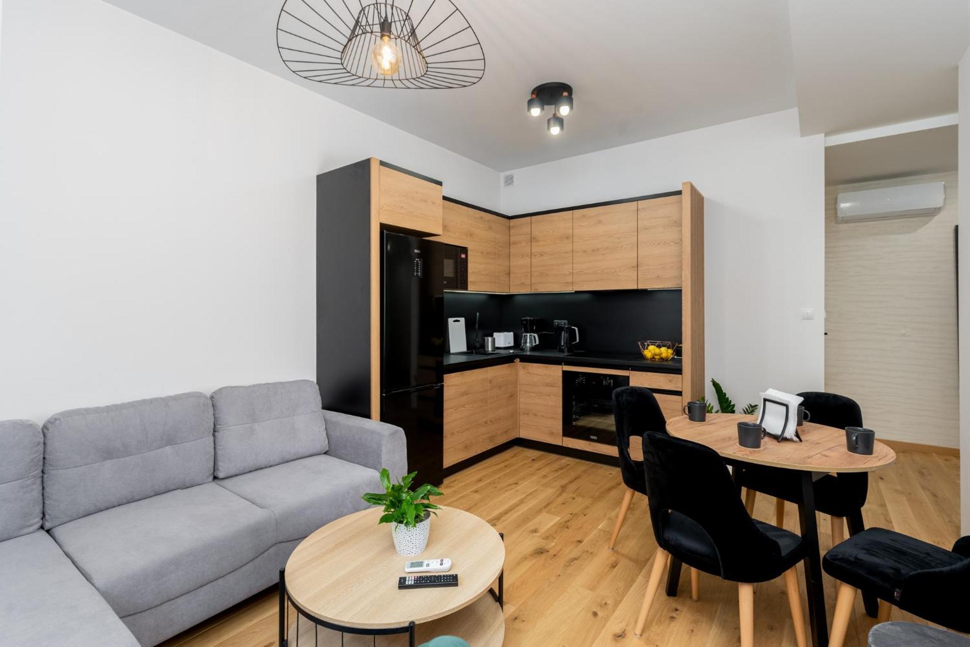 Revesen Premium Apartments Cracóvia Exterior foto