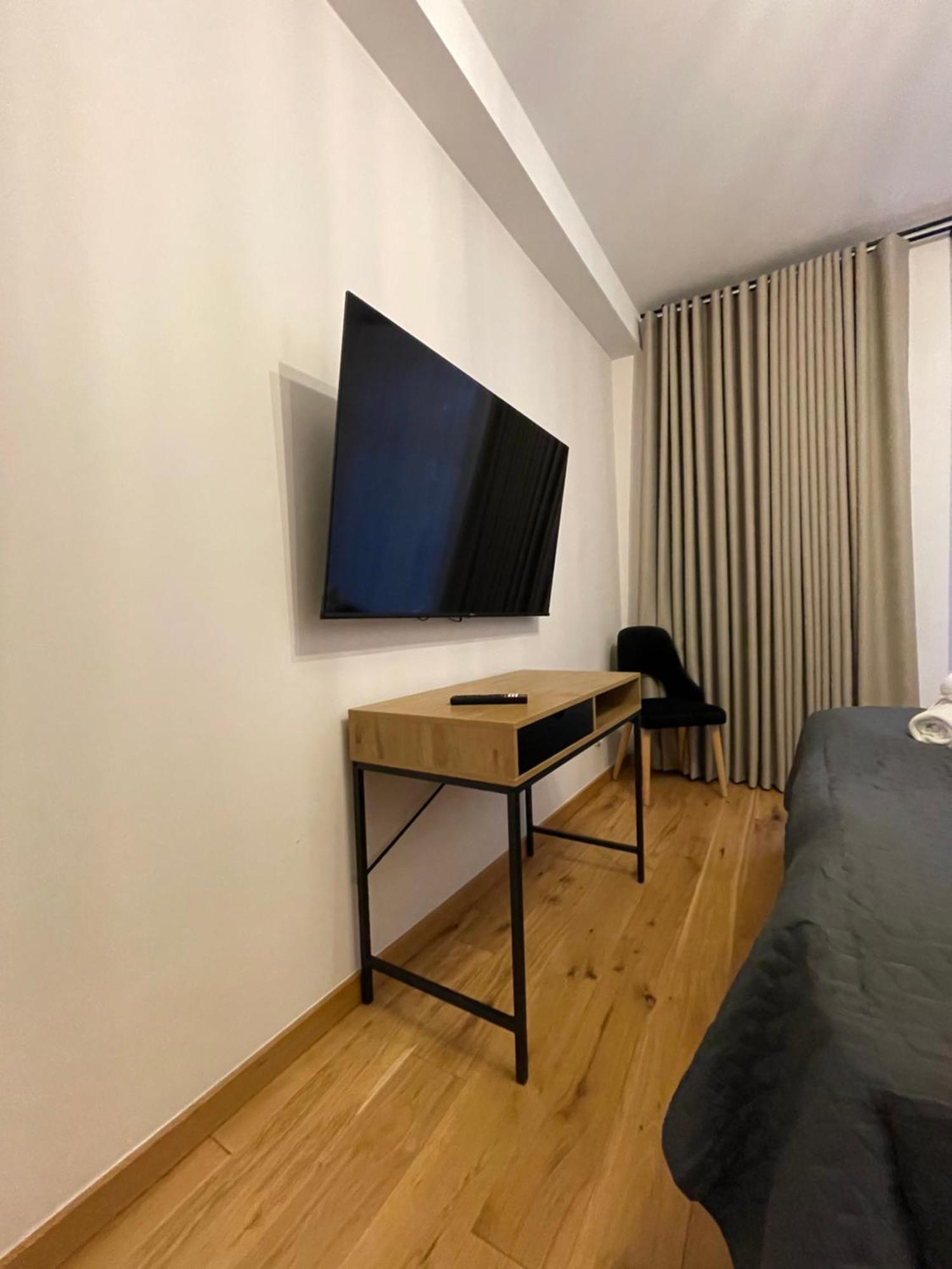 Revesen Premium Apartments Cracóvia Exterior foto
